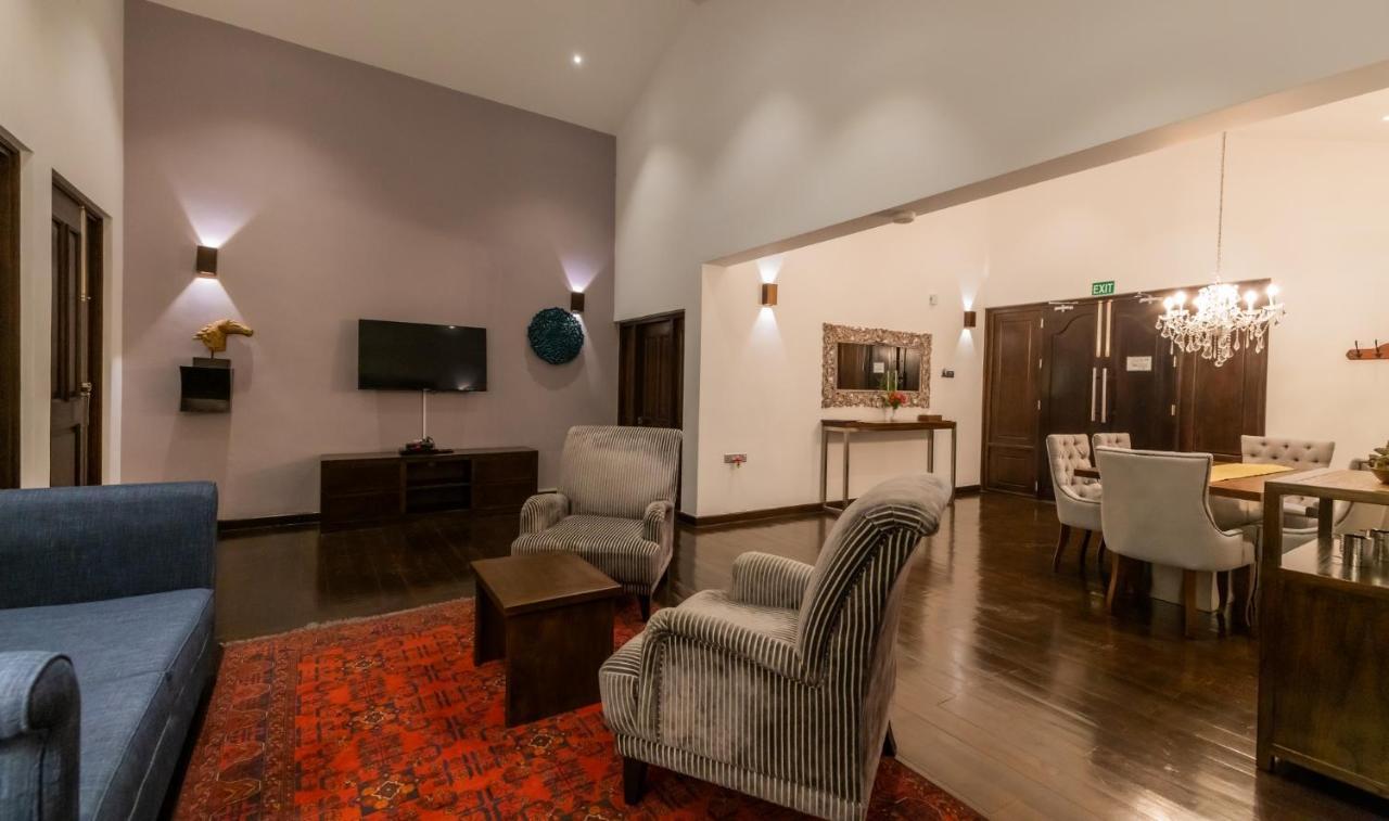 Galway Heights Hotel Νουβάρα Ελίγια Εξωτερικό φωτογραφία