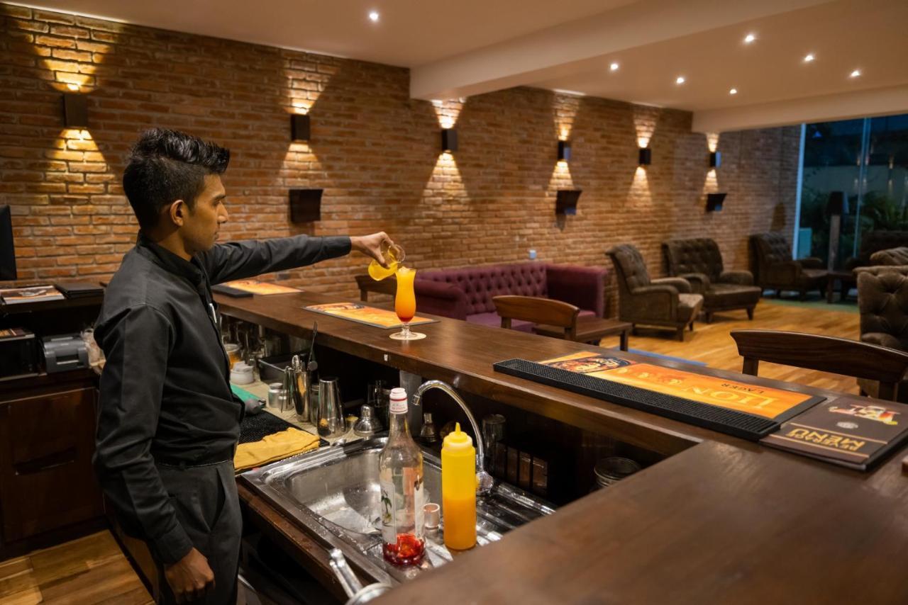 Galway Heights Hotel Νουβάρα Ελίγια Εξωτερικό φωτογραφία