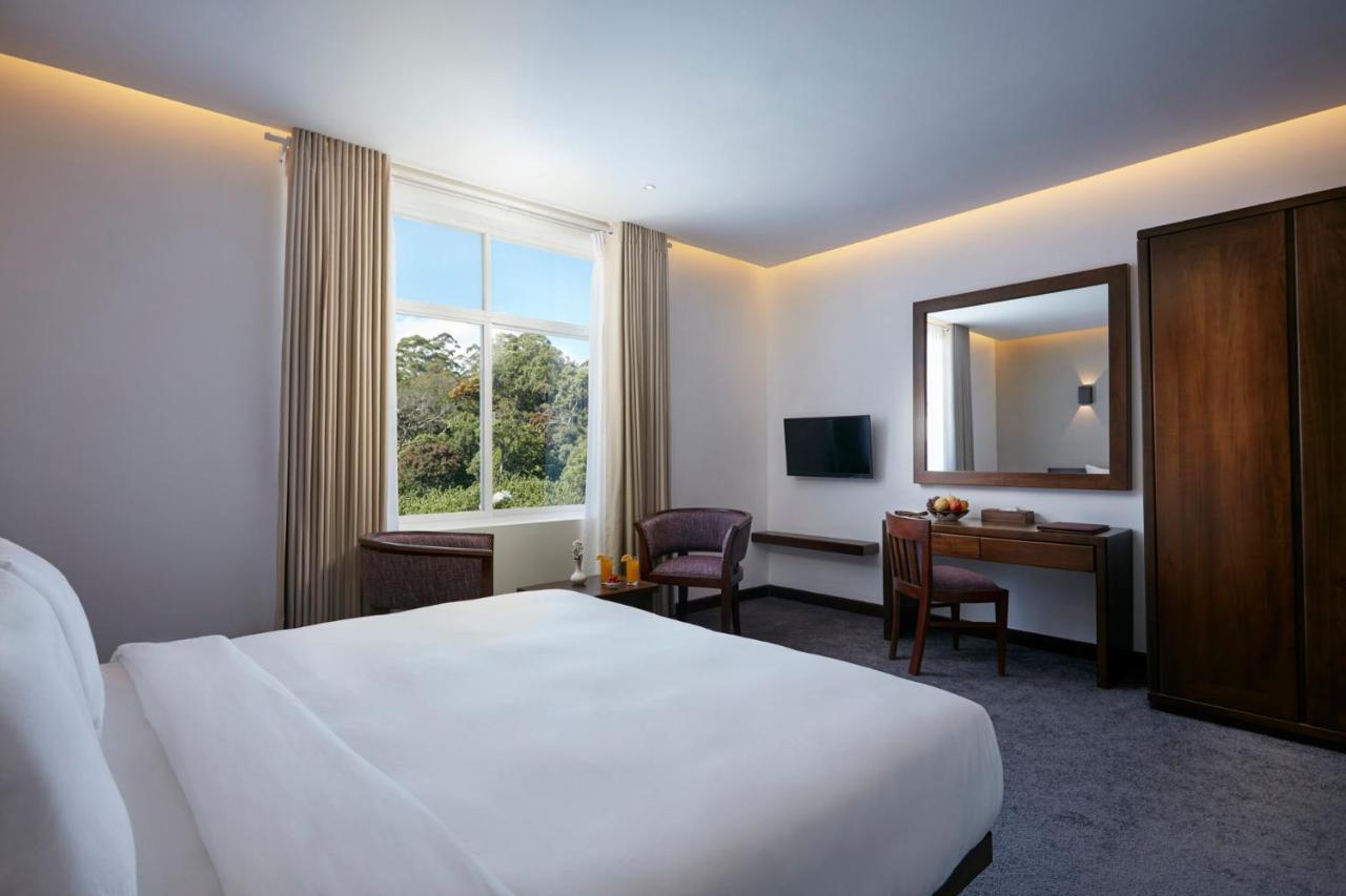 Galway Heights Hotel Νουβάρα Ελίγια Εξωτερικό φωτογραφία