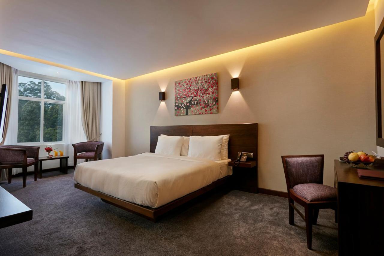 Galway Heights Hotel Νουβάρα Ελίγια Εξωτερικό φωτογραφία