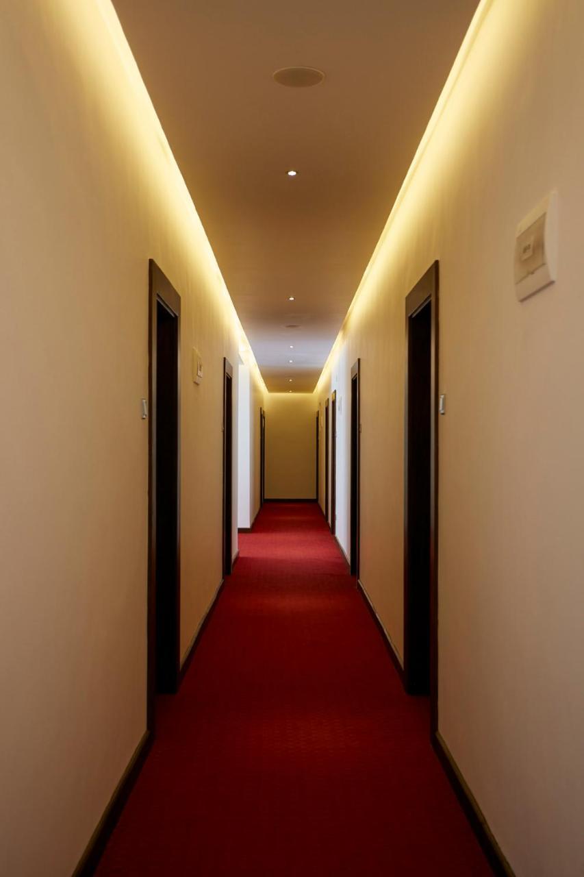 Galway Heights Hotel Νουβάρα Ελίγια Εξωτερικό φωτογραφία